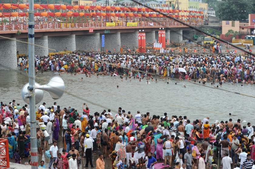 Another view of the bathing ghats