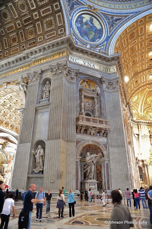 Saint Peter's Basilica - Interior 