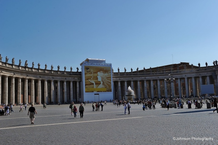 Saint Peter's Basilica - Colonnade on the left side