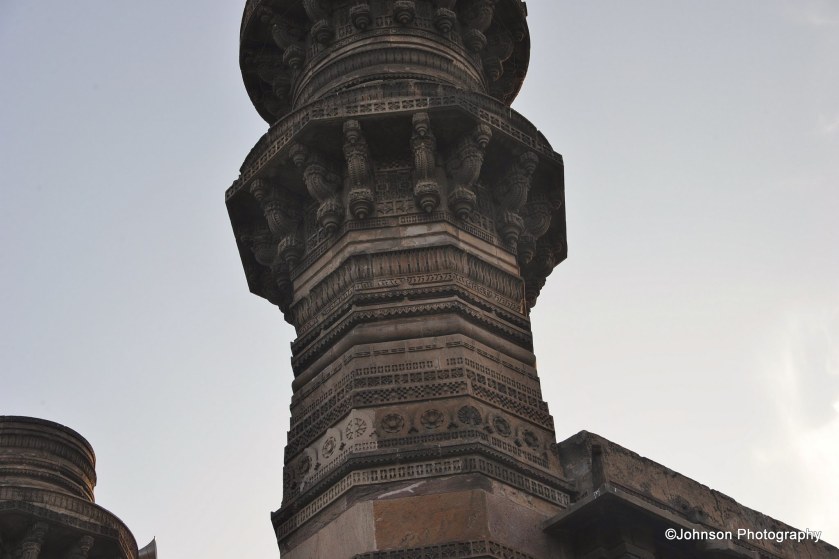 Details of the minaret 